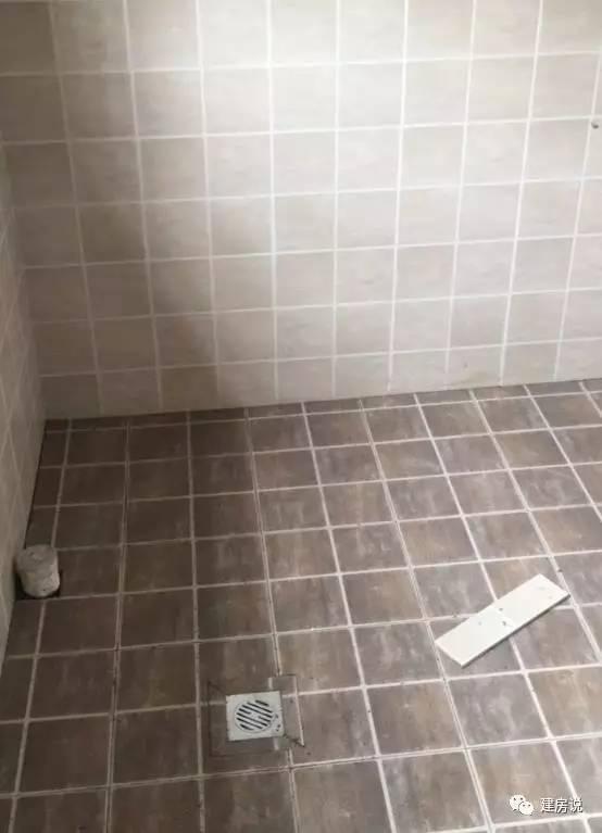 浙江網(wǎng)友自建四層農(nóng)村別墅，不愧是富庶之鄉(xiāng)的房子