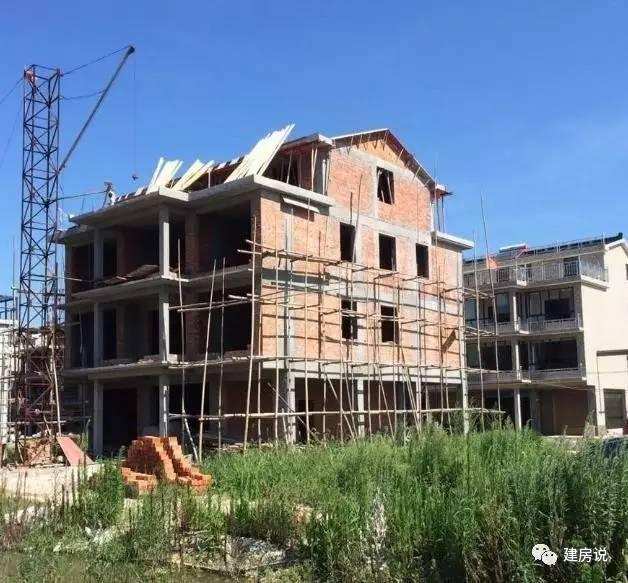 浙江網(wǎng)友自建四層農(nóng)村別墅，不愧是富庶之鄉(xiāng)的房子