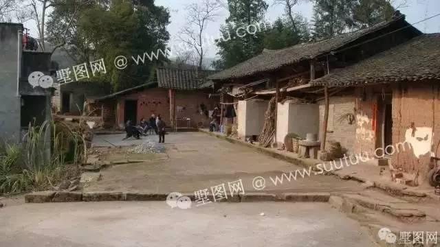 看看發(fā)展的這十幾年，農(nóng)村的變化有多大～