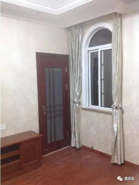 蘇州網(wǎng)友曬三層農(nóng)村別墅，帶洋氣花園很有格局