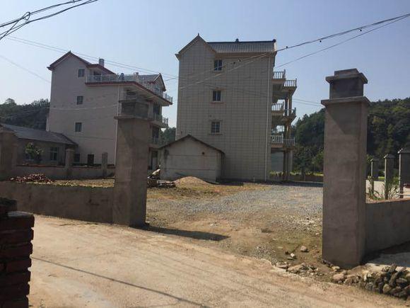 血淚教訓(xùn)，70多萬建的別墅，不到5年就過時了