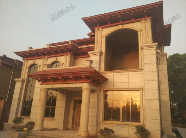 湖北二層歐式別墅設(shè)計(jì)，是誰把效果圖搬出來了？