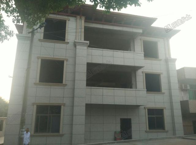 湖北二層歐式別墅設(shè)計(jì)，是誰把效果圖搬出來了？