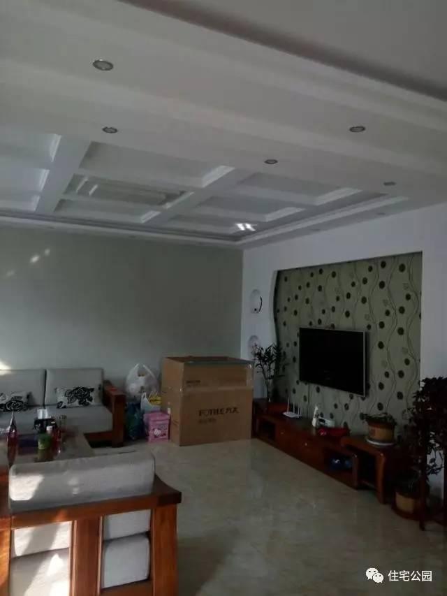 江蘇農(nóng)村建3層歐式別墅，落地窗+大露臺，60萬內(nèi)外全搞定？