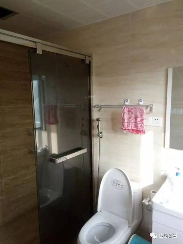 江蘇農(nóng)村建3層歐式別墅，落地窗+大露臺，60萬內(nèi)外全搞定？