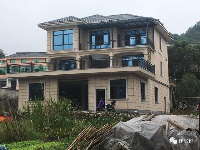 鏡頭下的漂亮房子，城里人都驚嘆農(nóng)村住上了別墅