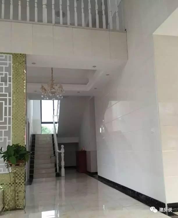 湖南網(wǎng)友曬自建三層農(nóng)村別墅，外觀和裝修完美搭配