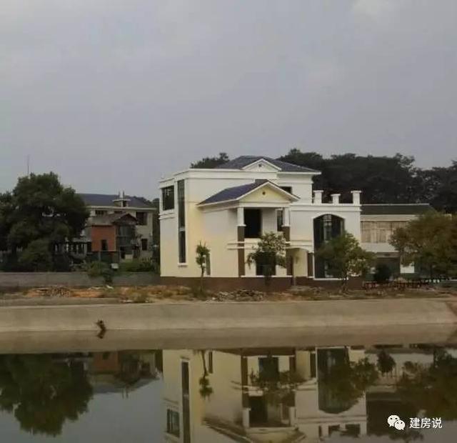 湖南網(wǎng)友曬自建三層農(nóng)村別墅，外觀和裝修完美搭配