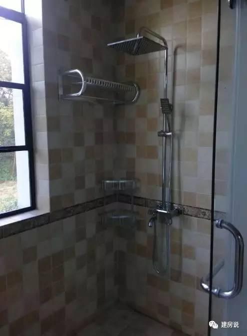 湖南網(wǎng)友曬自建三層農(nóng)村別墅，外觀和裝修完美搭配