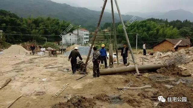 農(nóng)村自建二層住宅施工全過程，附多張施工圖