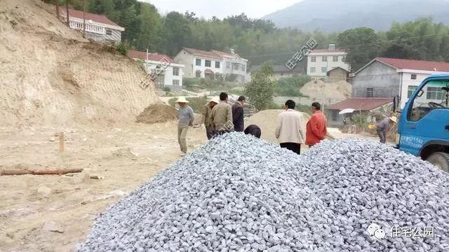 農(nóng)村自建二層住宅施工全過程，附多張施工圖