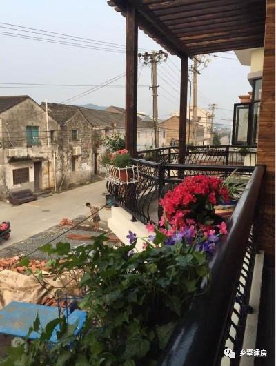 帶亭子的二層農(nóng)村自建房，附完工照和室內(nèi)裝修圖