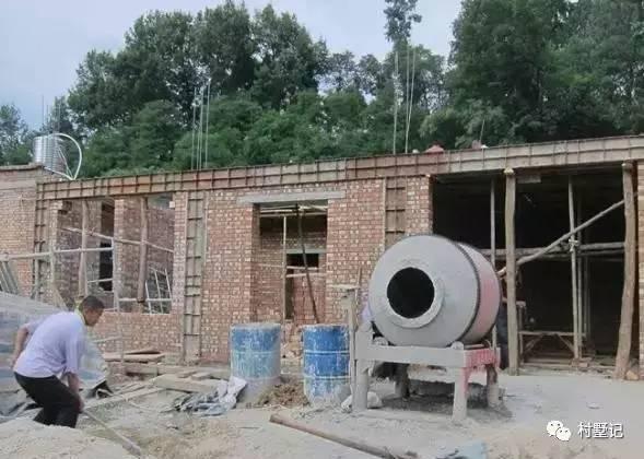 陜西二層農(nóng)村小別墅，建好了風(fēng)格很別致