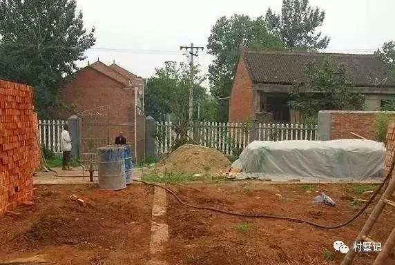 陜西二層農(nóng)村小別墅，建好了風(fēng)格很別致