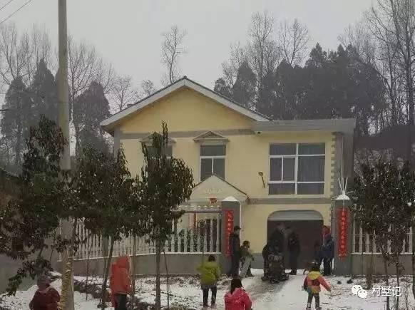 陜西二層農(nóng)村小別墅，建好了風(fēng)格很別致