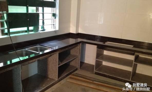 鄰居家有小孩出生，我的房子就不能建了，這種風俗你村有嗎？