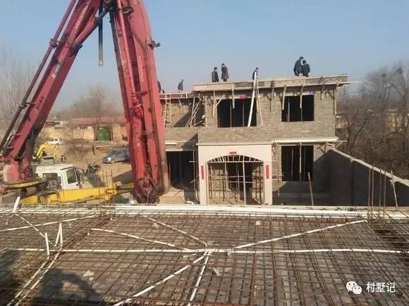 江西老張自建二層農(nóng)村別墅，鄰居沒建整天都說好后悔