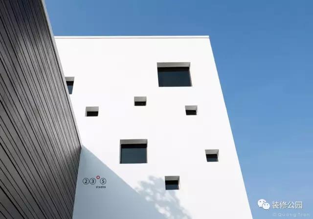 農(nóng)村別墅臨街建，6米寬三側(cè)無窗，如何兼顧隱私與采光？含平面圖