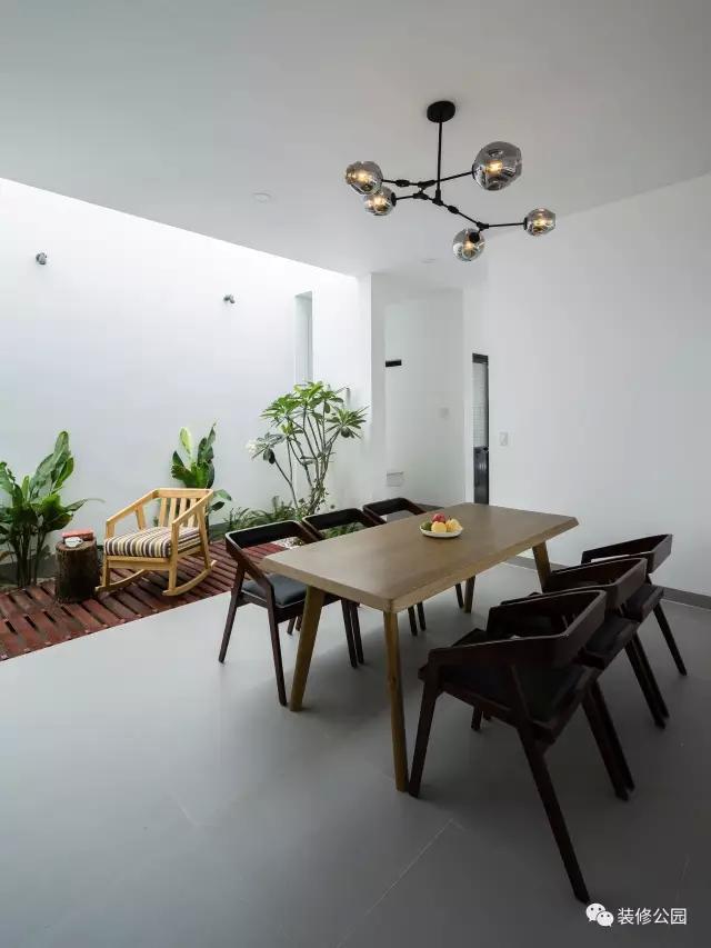 傳統(tǒng)堂屋加現(xiàn)代客廳，這才是農(nóng)村別墅正確打開方式