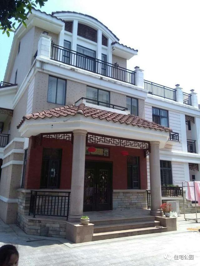 12套30萬建成農(nóng)村別墅，第3套南北適合第6套丑哭卻是首選？