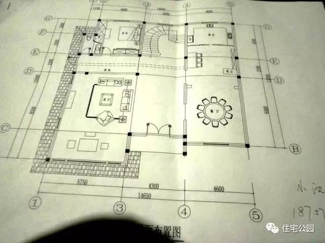 12套30萬建成農(nóng)村別墅，第3套南北適合第6套丑哭卻是首選？