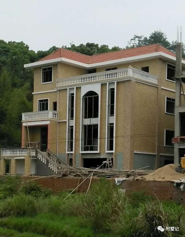 農(nóng)村別墅的建房實(shí)例，準(zhǔn)備建房的人的福利