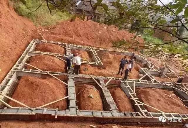 實拍現(xiàn)在的農(nóng)村二層別墅，人人都能建