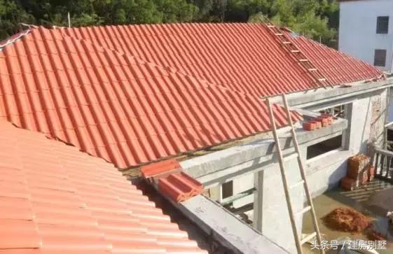 自建三層小別墅施工方式引熱議，江西老表說(shuō)出了心里話