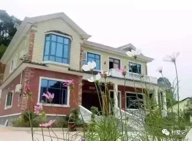 二層農(nóng)村別墅，這樣裝修后讓婆婆贊不絕口