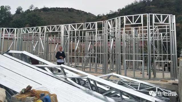 低碳又綠色的輕鋼別墅，能否成為農(nóng)村自建房領(lǐng)域里的中堅(jiān)力量？