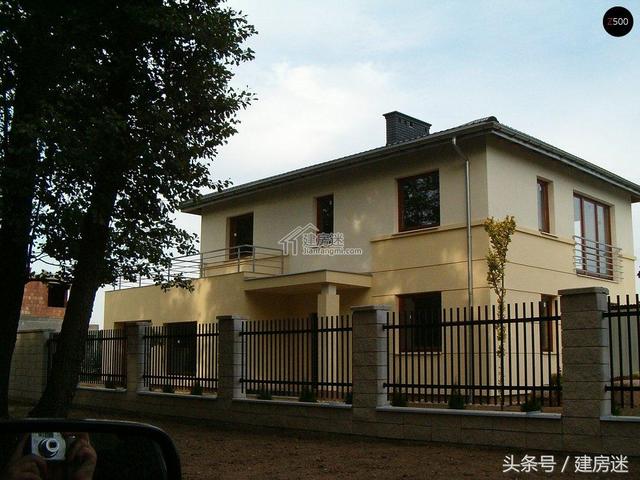 簡(jiǎn)歐風(fēng)格15米X10米兩層帶車庫(kù)磚混農(nóng)村二層房屋設(shè)計(jì)圖帶建成的圖片