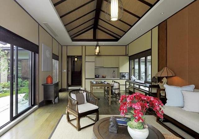 沿湖農(nóng)村蓋起“超靈氣”別墅！造價30萬、40萬、50萬？