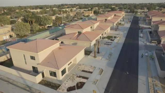 沙漠中能建別墅群？中國(guó)鐵建告訴你，我能！