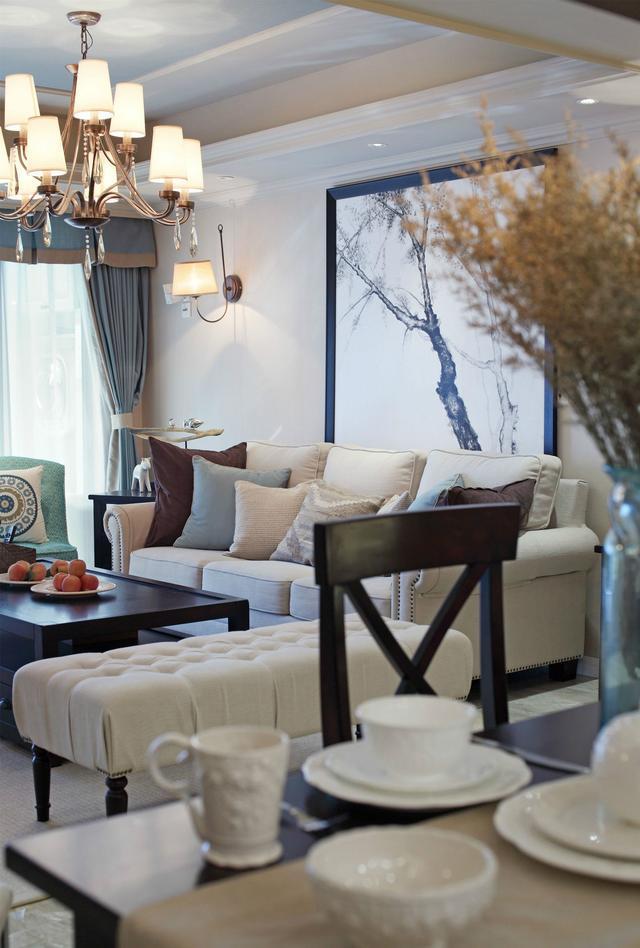 雙胞胎兒子結(jié)婚！鄭州某富豪裝兩套300平別墅作為婚房！