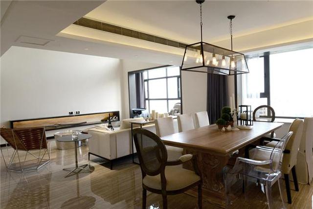 云溪花園，現(xiàn)代簡約別墅裝修，挑空的設(shè)計(jì)也很美！