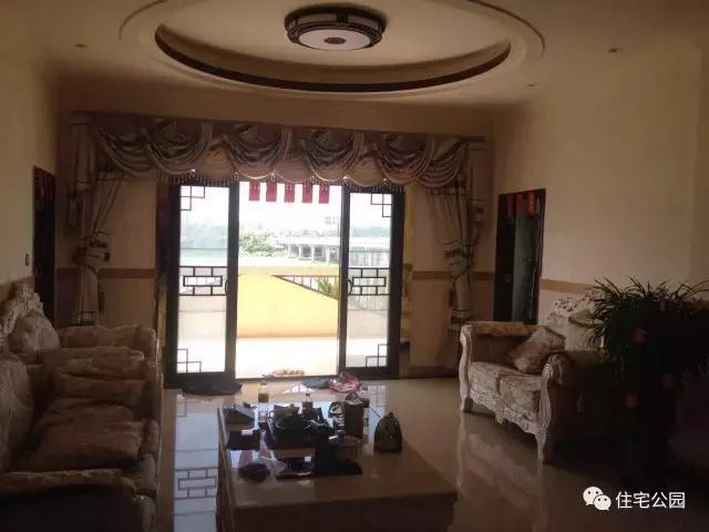 帶地下室的農(nóng)村三層別墅，造價(jià)100萬(wàn)，實(shí)拍！