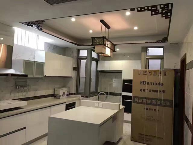 曬曬我在深圳大梅沙三千萬(wàn)的海景別墅！