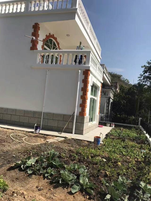 曬曬我在深圳大梅沙三千萬(wàn)的海景別墅！