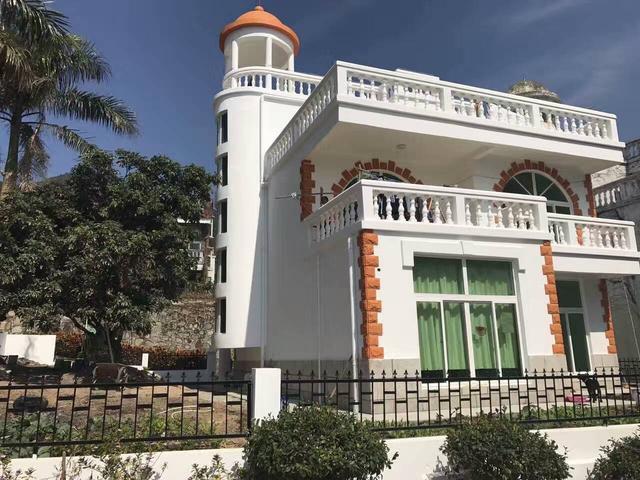 曬曬我在深圳大梅沙三千萬(wàn)的海景別墅！