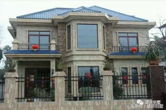 曬曬農(nóng)村自建的二層小洋樓，比效果圖還好看，附戶型平面圖