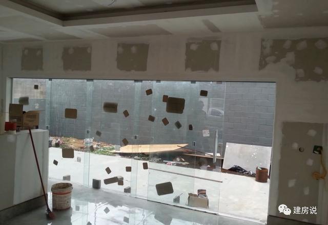 半個(gè)月蓋好一棟輕鋼別墅，看看國外都是怎么建房的！