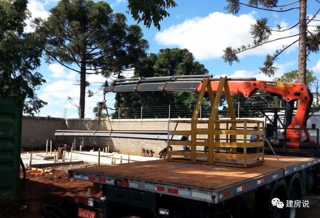 半個(gè)月蓋好一棟輕鋼別墅，看看國外都是怎么建房的！