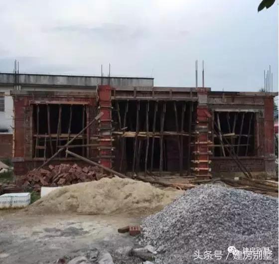 農(nóng)村自建房外裝選用真石漆，既省事又省錢，曬曬建房過程