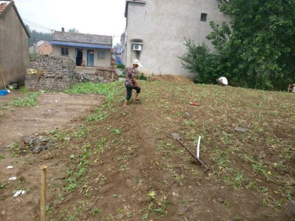 小伙20萬做三層自建房，看完施工過程誰還敢??？