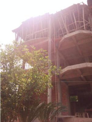 努力賺錢，為給爸媽一個養(yǎng)老的地方，農(nóng)村小伙18萬為父母建別墅！