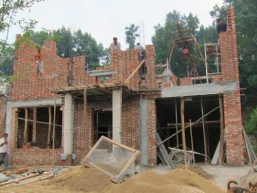 實拍農村小別墅建造全過程，只用了18萬！