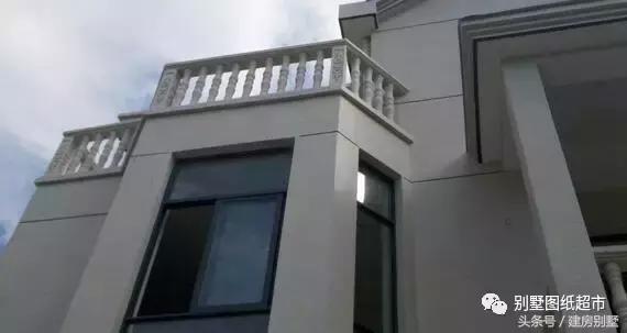 為我新落成的別墅，造了大部分農(nóng)村人都見過的小火灶！