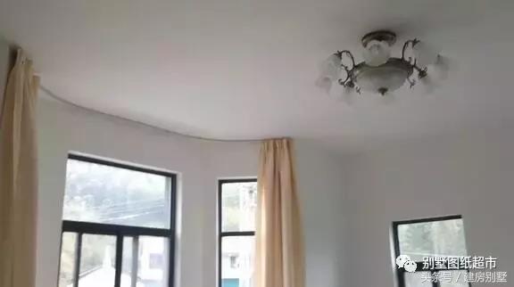 為我新落成的別墅，造了大部分農(nóng)村人都見過的小火灶！