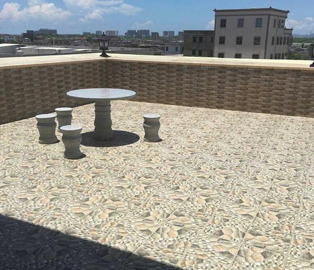 老公鄉(xiāng)下自蓋四層樓房，裝修堪比別墅棒呆了，特別喜歡陽臺！