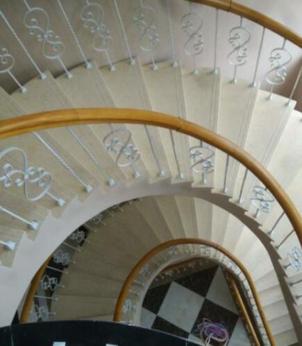 曬曬農(nóng)村200萬大別墅，你見過這么霸氣奢華的房子嗎？